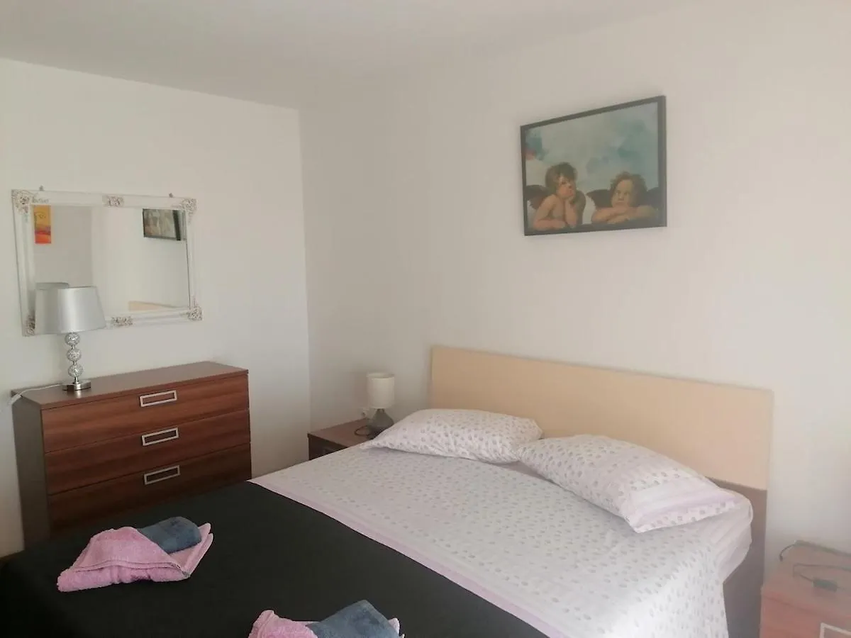 Apartment Malusa Rovigno
